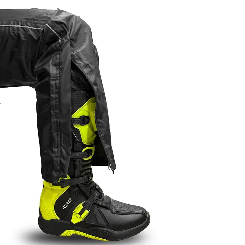 Raida Drymax Rainpants in Grey Color – Waterproof Overpants With Reflective Safety & Boot-Friendly Fit, Best Raincoat pants for Bike Riders, Best Waterproof Rain Pants in India for Long Touring, Road Trips, Bike Rides