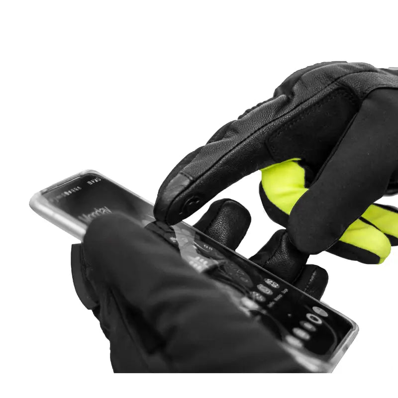 Raida Aqdry Waterproof Riding Gloves Black Yellow Color – All-Weather Comfort, Smart Touch & Lightweight Rain Protection, Best riding gloves in India, Bike Gloves for rainy season, waterproof gloves for bike riding, road trips, long touring