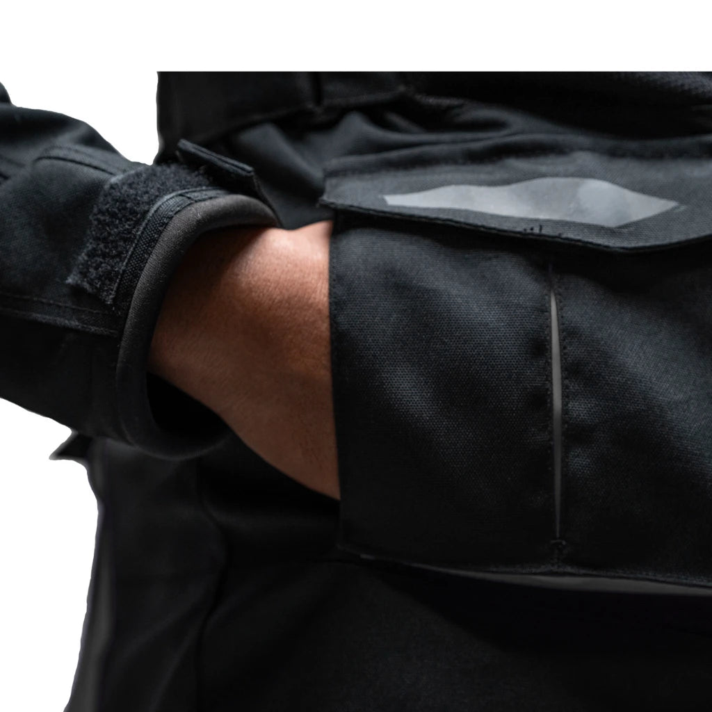 Raida Rover Touring Jacket Black Grey Color – Ce Level 2 Armored, All-Season Motorcycle Riding Jacket, Best Riding Jacket for Bike Riders, Best Riding Jacket for long Touring, Road Trips, Raida Riding Jacket for Indian Roads