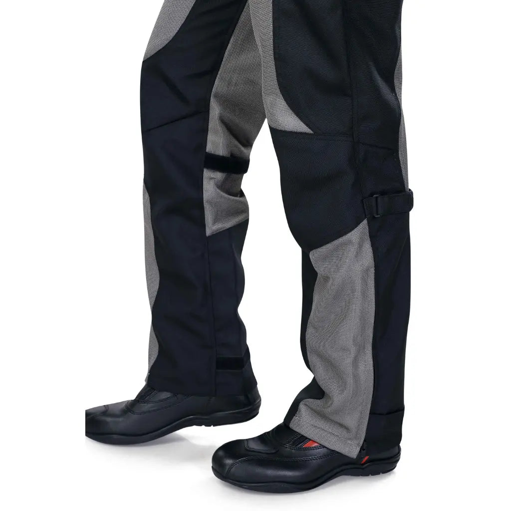 Raida Tourer Motorcycle Riding Pants in Black Grey Color – Ce Level 2 Armored, Lightweight Touring Pants, Best Riding pants under 5000, Best Bike pants in india for riders, made for indian roads and indian motorcycle bikes, Best pants for long touring, bike rides, road trips