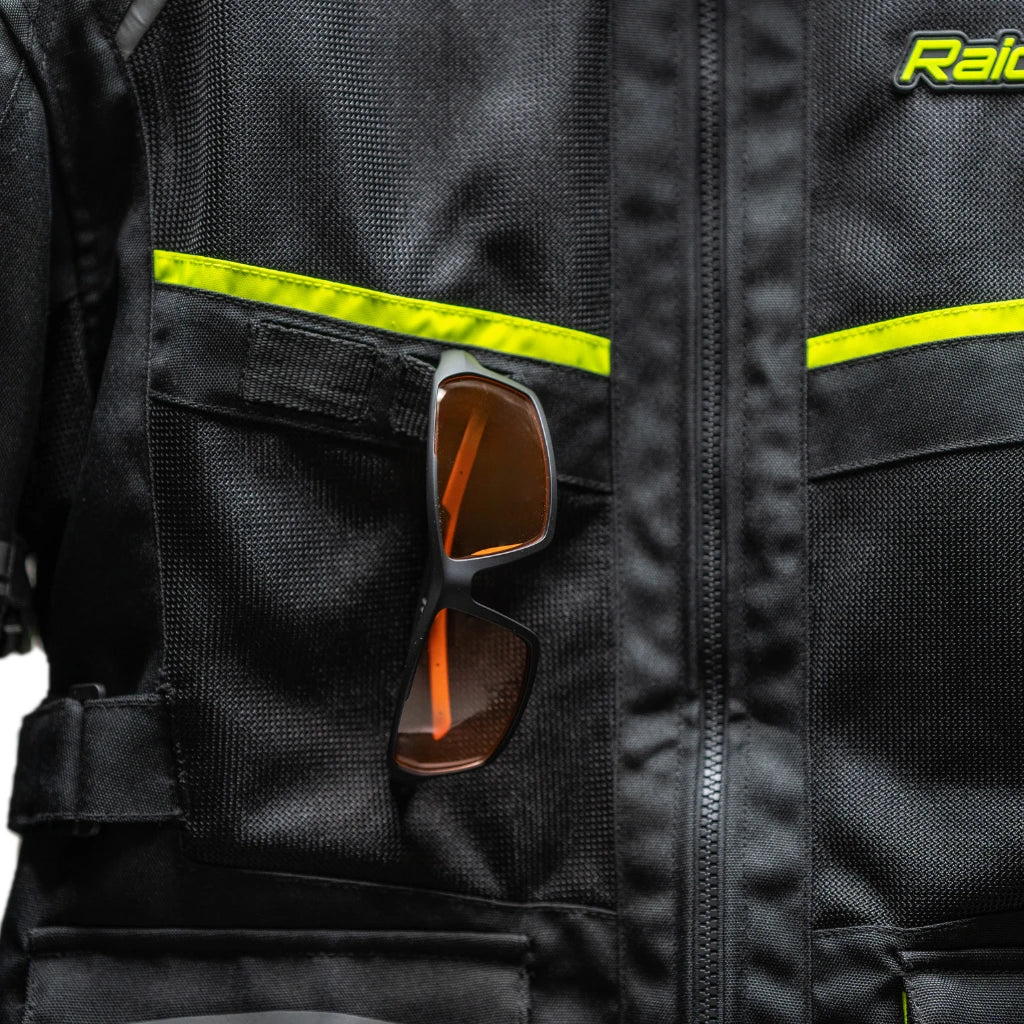 Raida Rover Touring Jacket Black Yellow Color – Ce Level 2 Armored, All-Season Motorcycle Riding Jacket, Best Riding Jacket for Bike Riders, Best Riding Jacket for long Touring, Road Trips, Raida Riding Jacket for Indian Roads