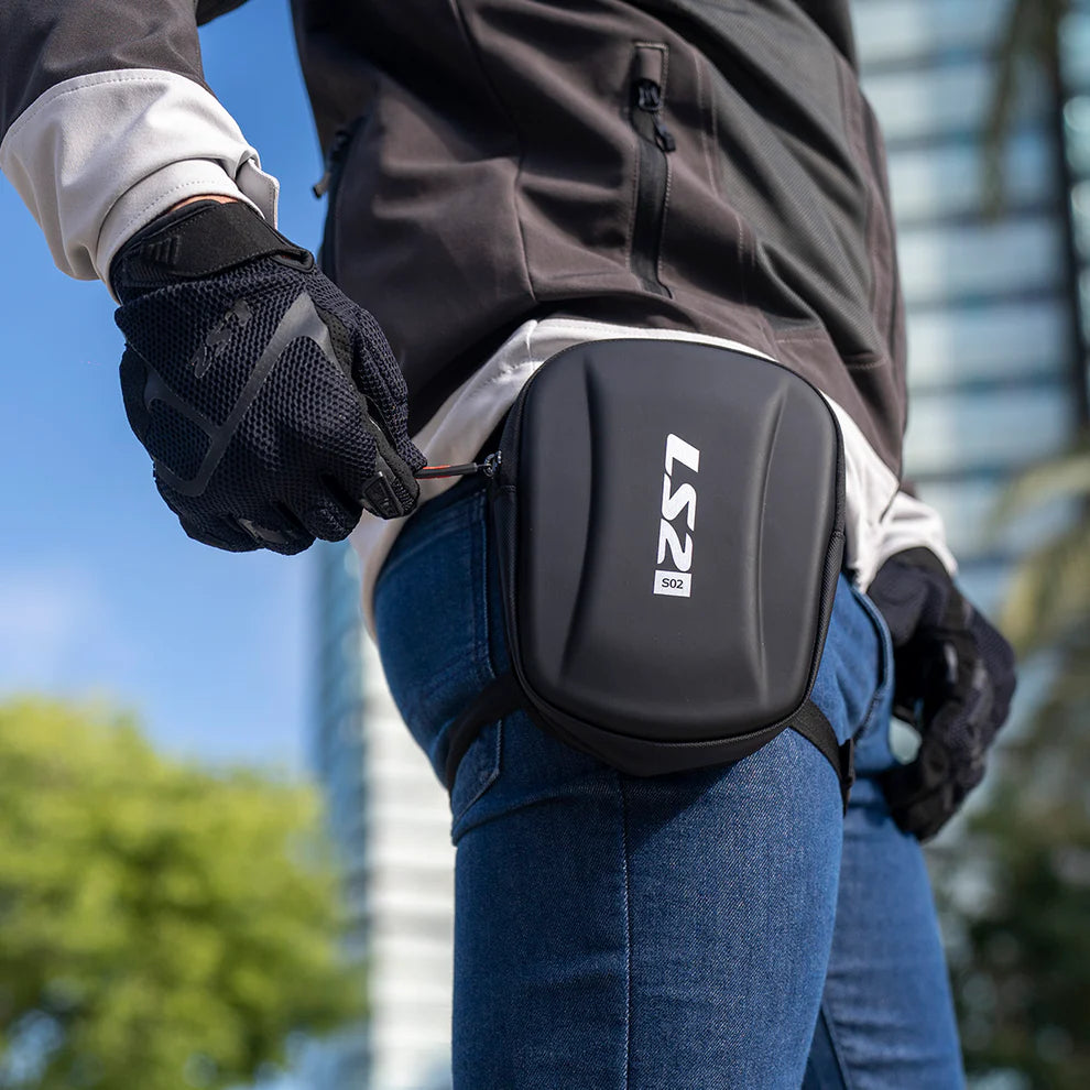 LS2 Luggae Sheild 2.5L Thigh Bag
