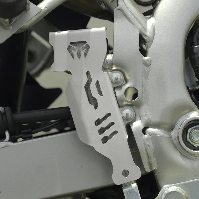 Moto Torque Rear Master Cylinder Guard For Kawasaki KLX CBU - Aluminium