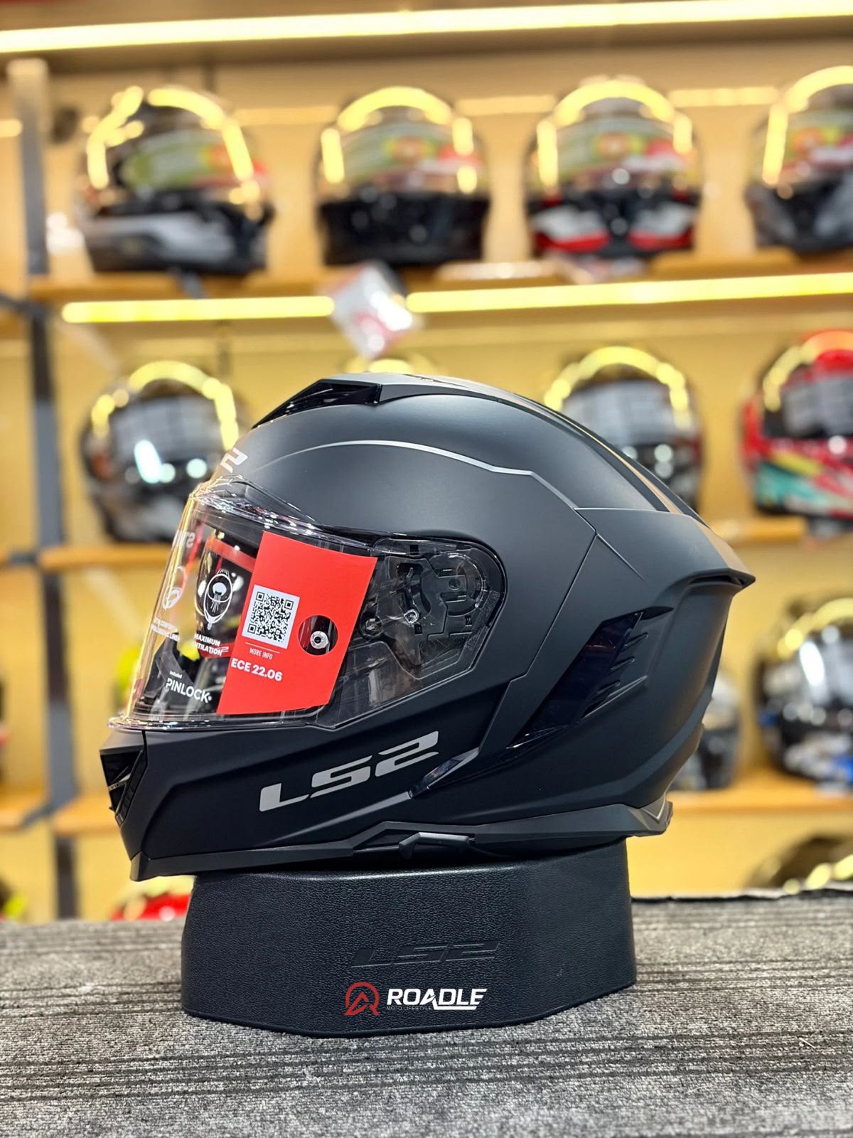 LS2 FF818 STROM III Solid Matt Black