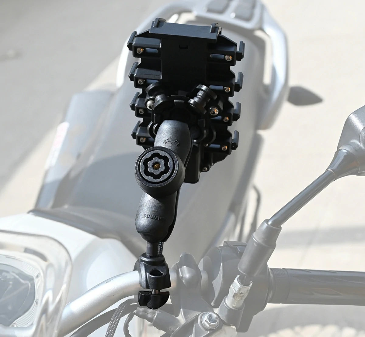 Maddog Mobile Holder Claw X